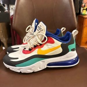 Nike react shoes, size 9 1/2 never worn perfect condition